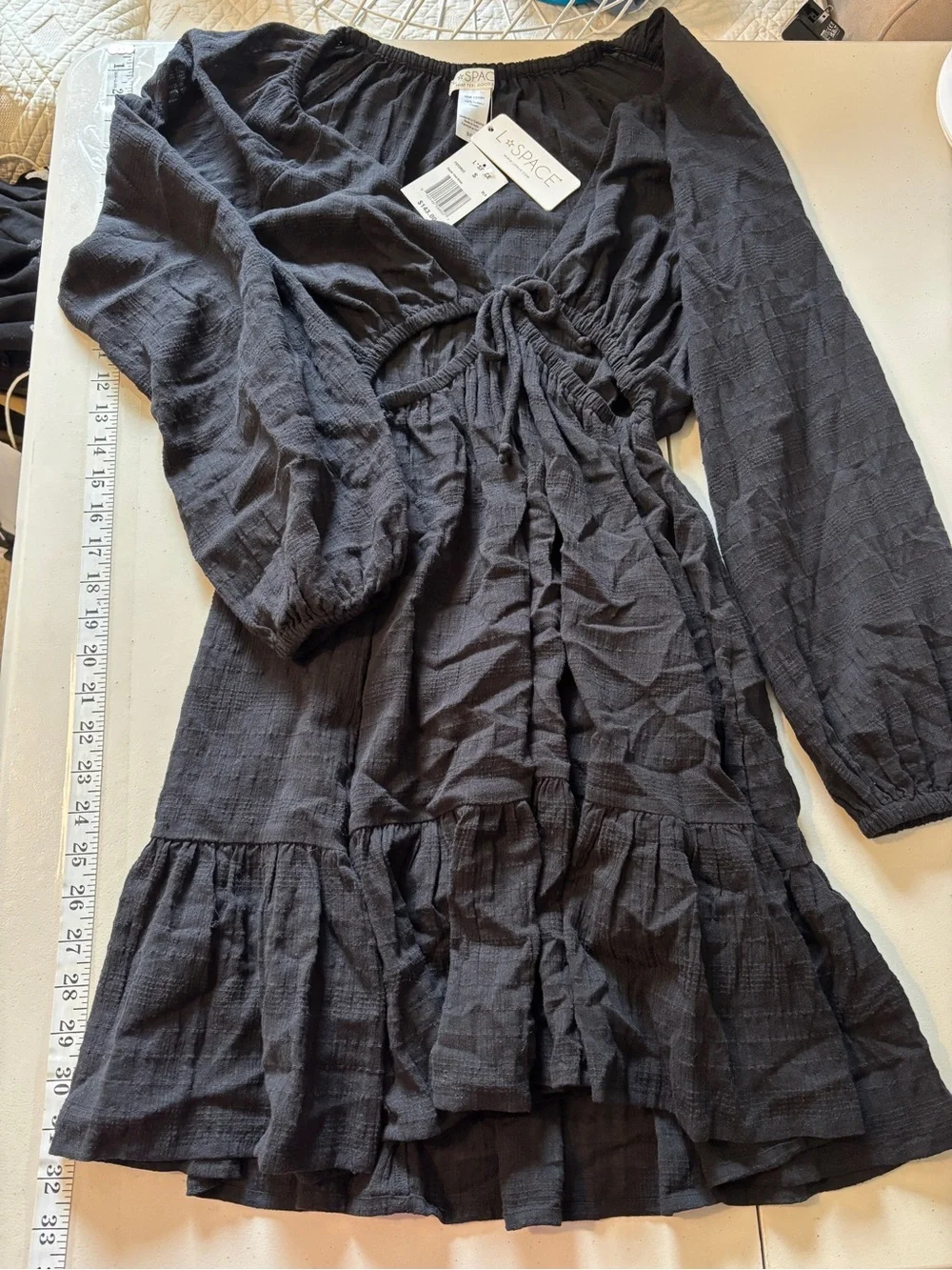 L Space Mini Dress Size Small Black Feelin Fine Gauge Tier Peasant Sleeve Soft - Picture 6 of 8